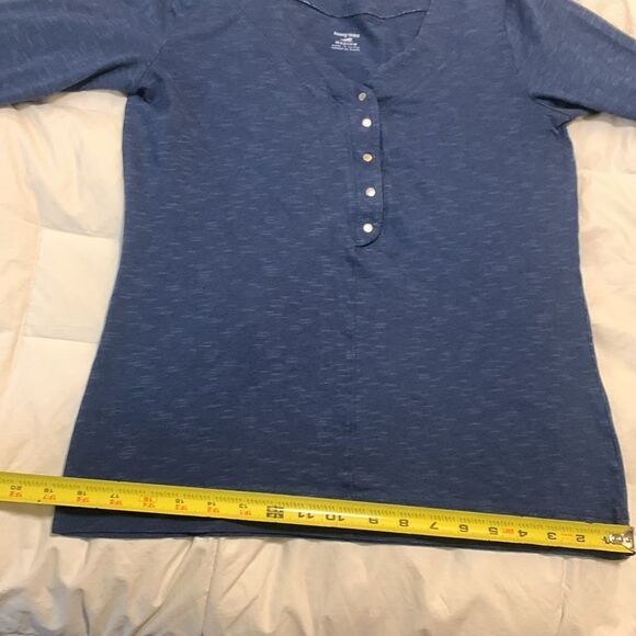 Horny toad, ladies medium, long sleeve T shirt, 1/4 button down, like new - Picture 6 of 12